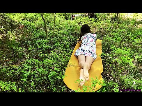 ❤️ ටින්ඩර් මත සිටින ආගන්තුකයෙක් මගේ පුකට ස්වයං වින්දනයේ යෙදෙන අතර වනාන්තරයේ දැඩි ආශාවකින් කෙලෙසයි ❤️❌ ගුද වීඩියෝව අප වෙත ❌️